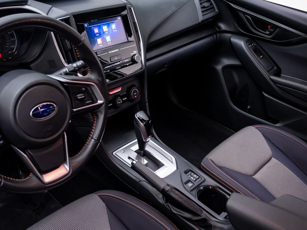 Used 2018 Ice Silver Metallic Subaru 2.0i Premium image 13