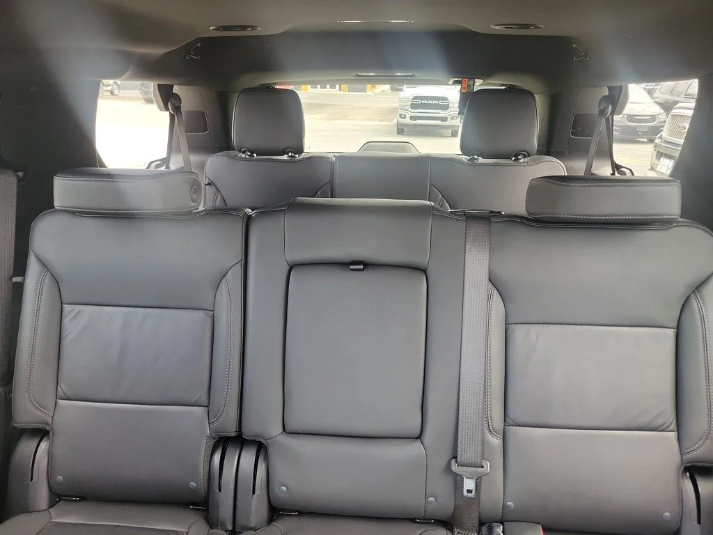 Used 2025 Black Chevrolet LT image 15