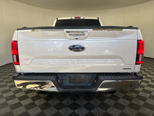 Used 2018 White Ford Lariat image 21