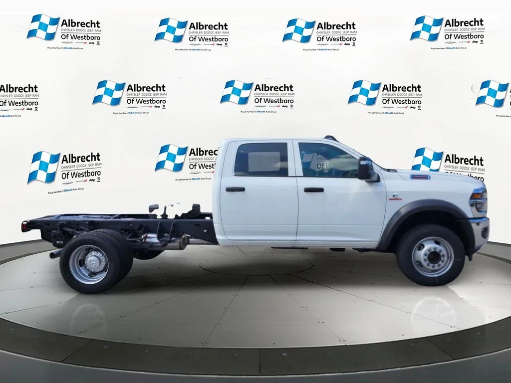 New 2026 Bright White Clearcoat RAM Tradesman image 6