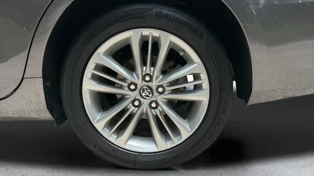Used 2017 Predawn Gray Mica Toyota SE image 25