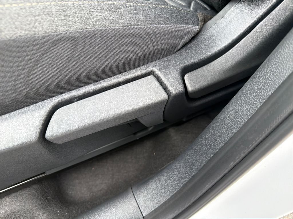 New 2026 Nissan Kicks SV 4D Sport Utility