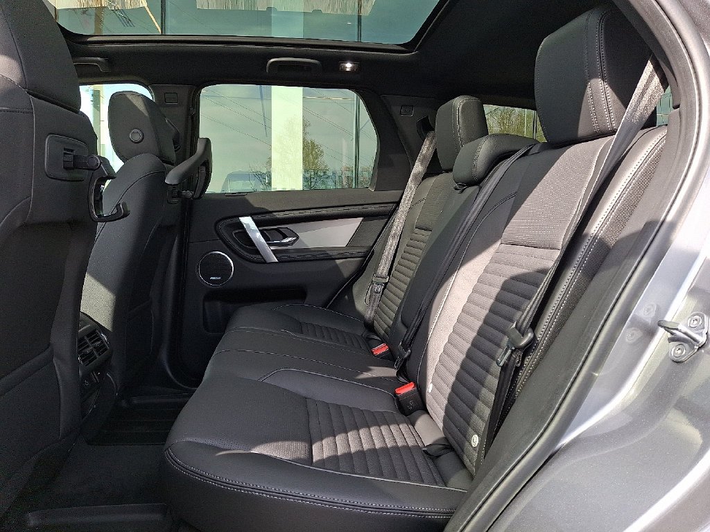 2026 Land Rover Discovery Sport Landmark - Photo 6