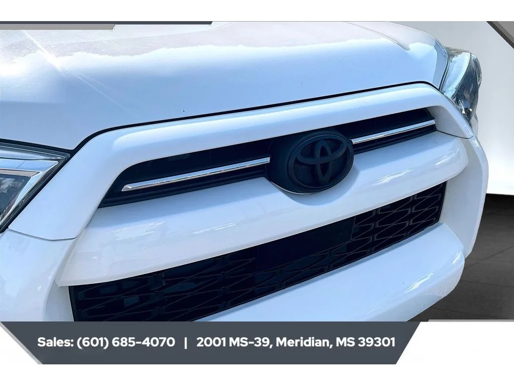 Used 2020 Super White Toyota SR5 Premium image 22