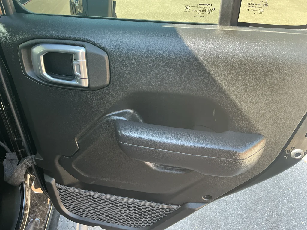 Used 2024 Black Clearcoat Jeep Sport S image 7