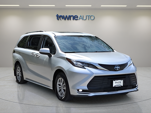 Used 2023 Silver Toyota XLE image 9