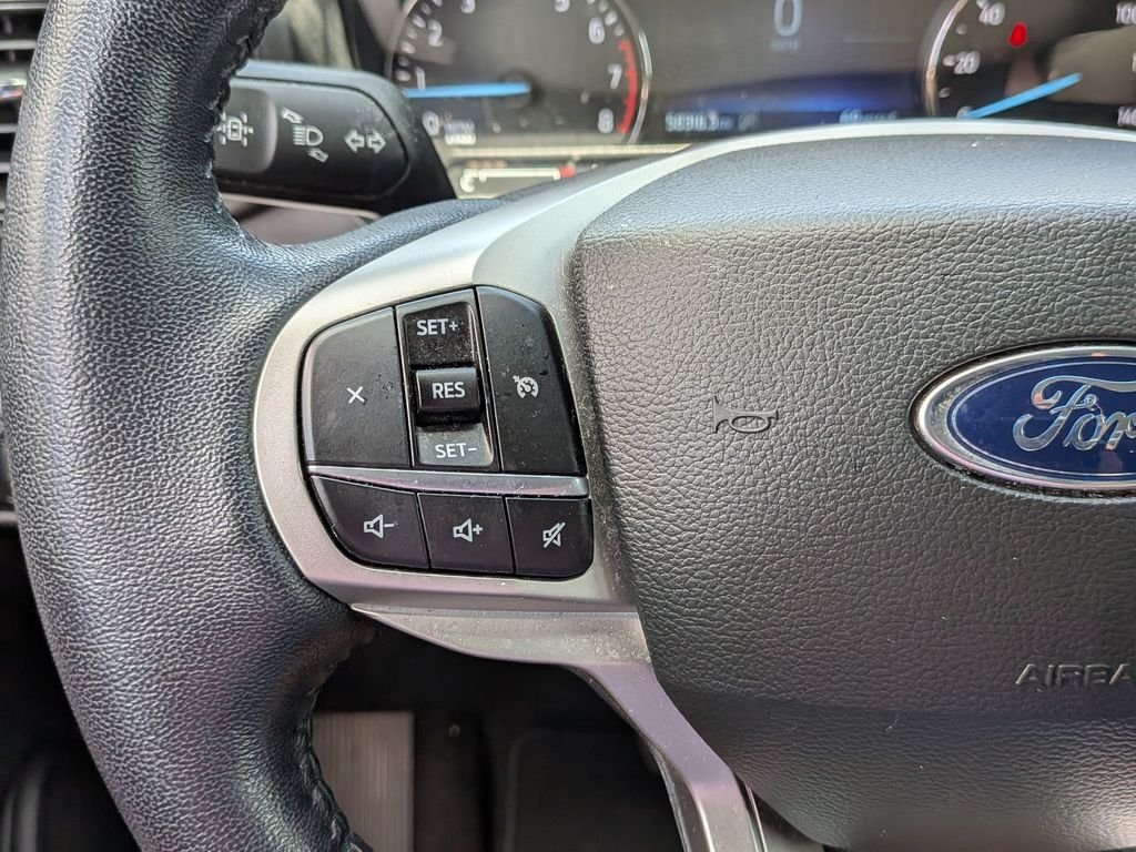 Used 2021 Silver Ford XLT image 18