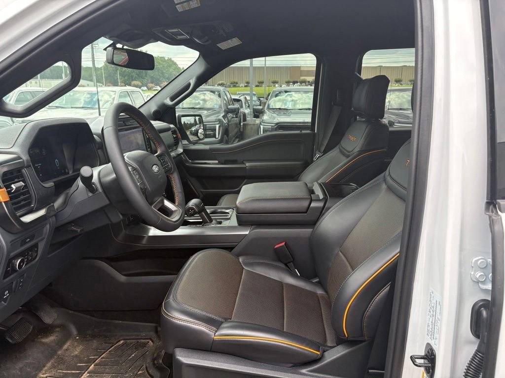 Used 2026 Oxford White Ford Tremor image 7