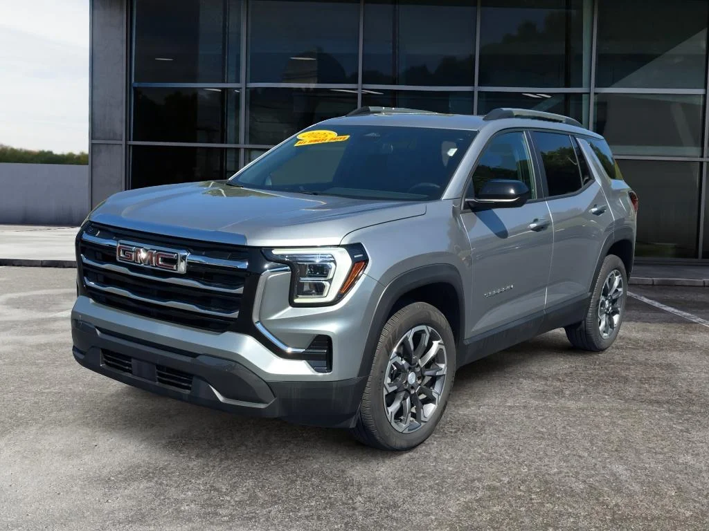 2025 GMC Terrain Elevation AWD's photo
