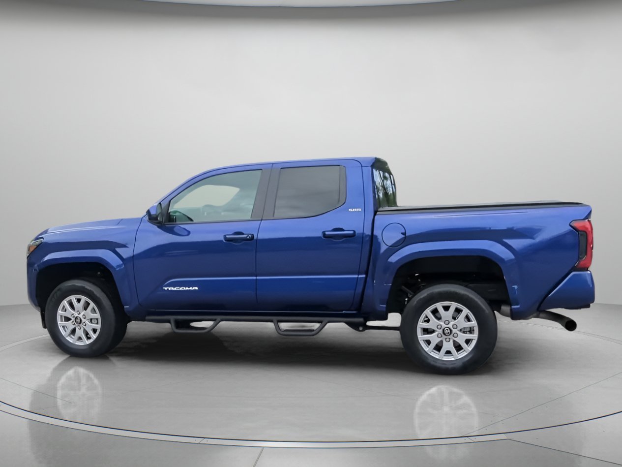 Used 2025 Blue Crush Metallic Toyota SR5 Crew Cab Pickup image 18