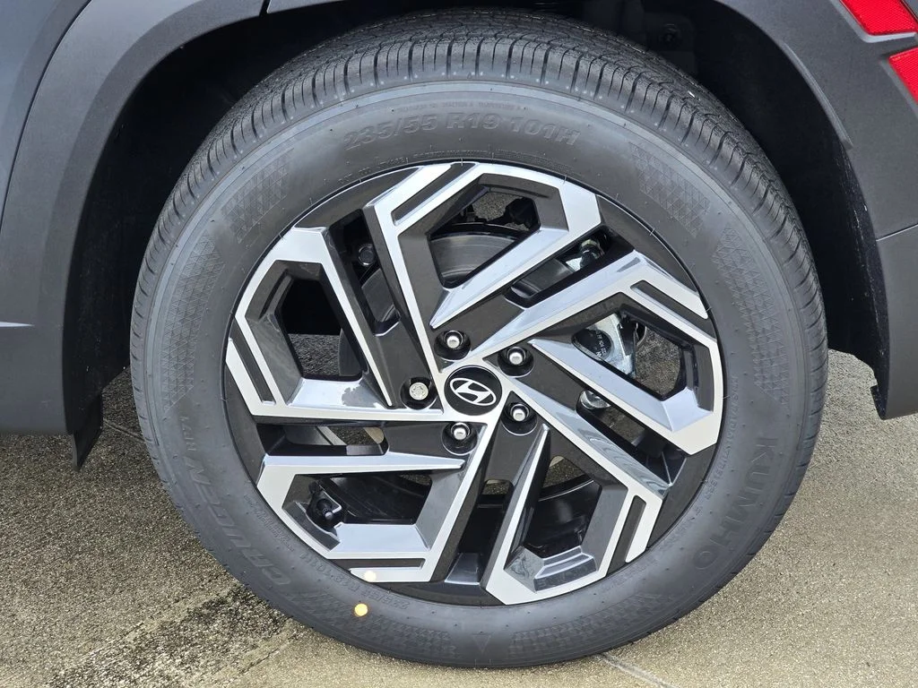New 2026 Gray Hyundai SEL Plus image 5