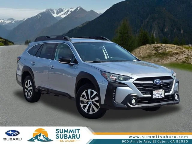2025 Subaru Outback Premium's photo