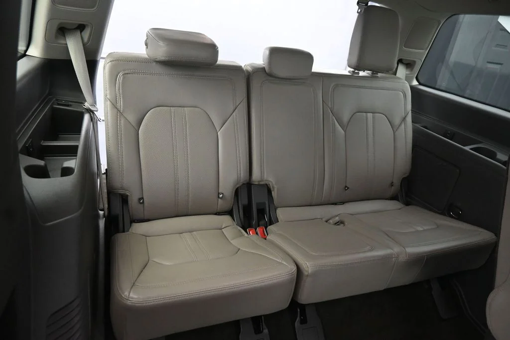 Used 2021 White Ford Limited image 26