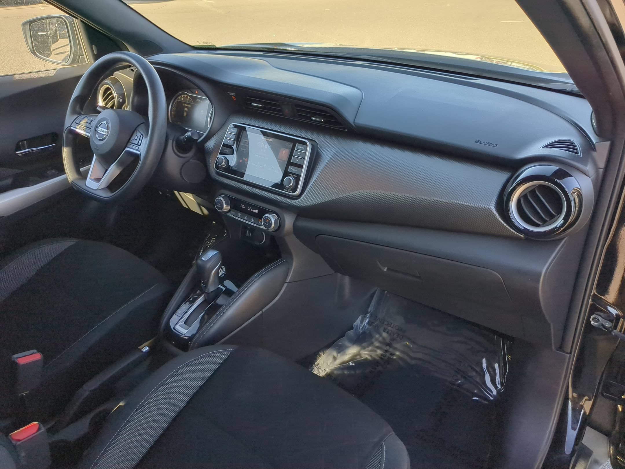 Used 2019 Super Black Nissan SV image 31