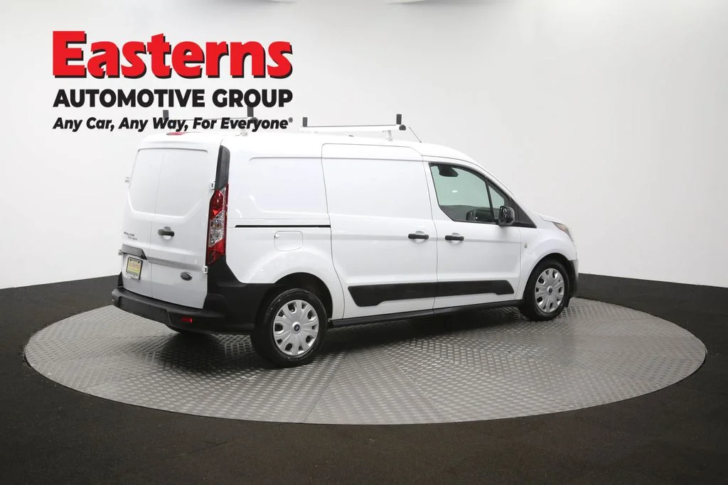 Used 2022 White Ford XL image 43