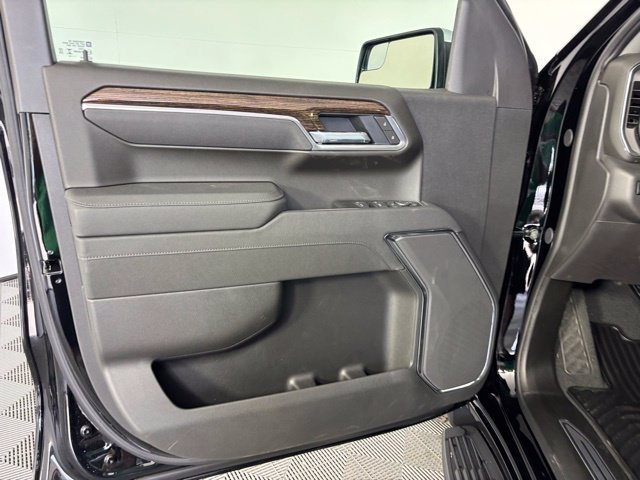New 2026 Onyx Black GMC SLE image 15
