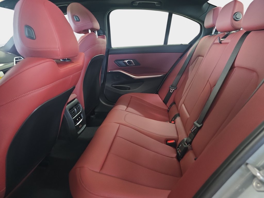 New 2026 Brooklyn Grey Metallic BMW 330i image 9