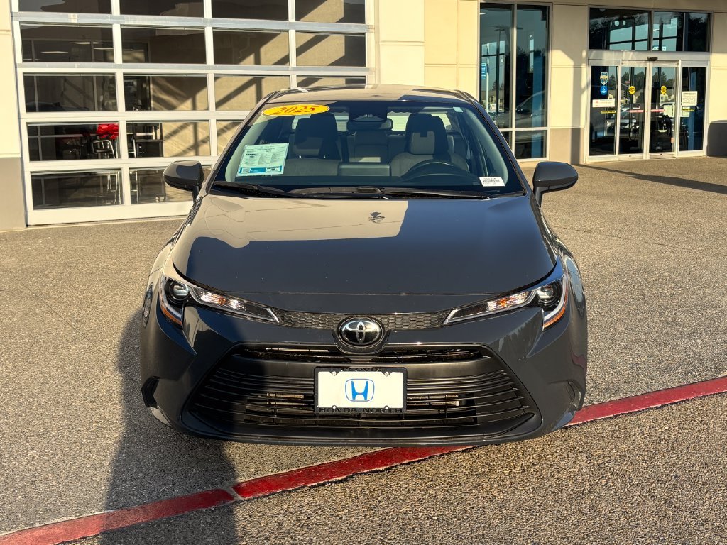 Used 2025 Underground Toyota LE image 2