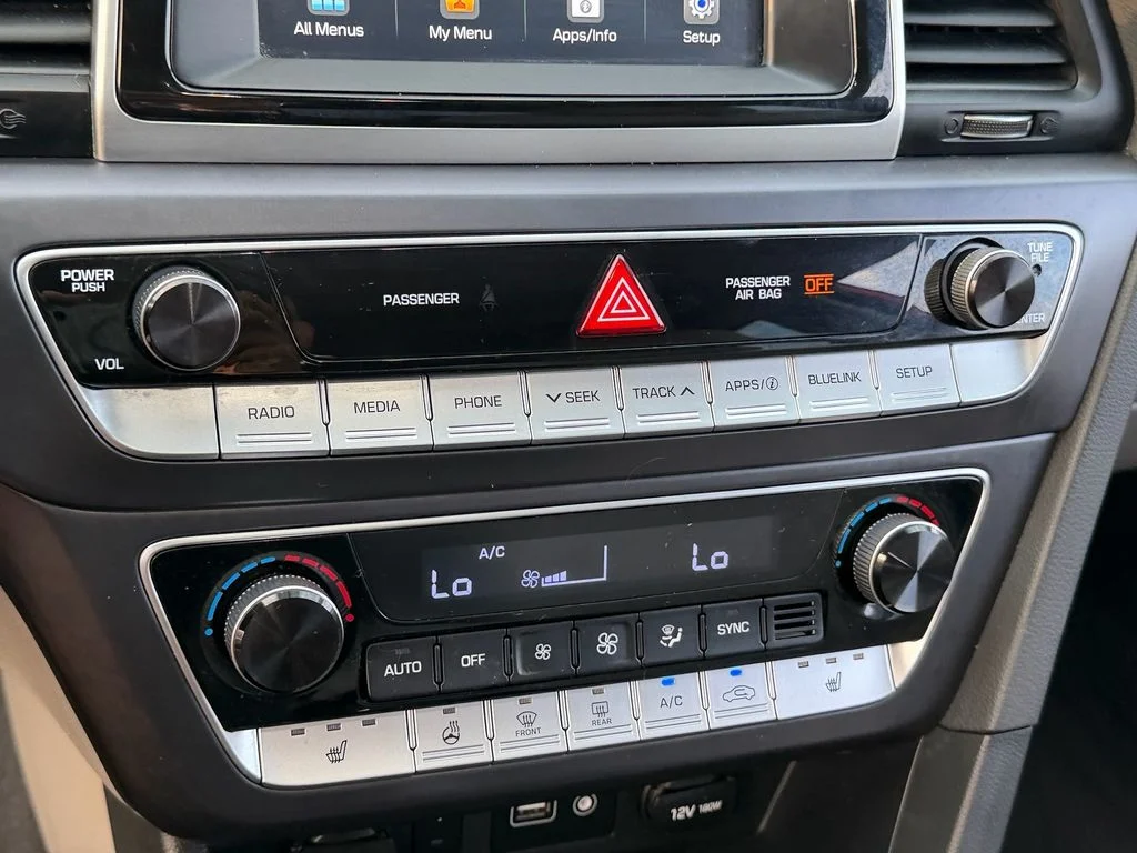 Used 2019 Red Hyundai SEL image 20
