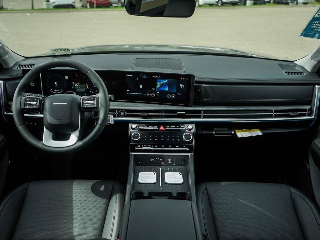 New 2026 Phantom Black Hyundai Limited 7P AWD image 41