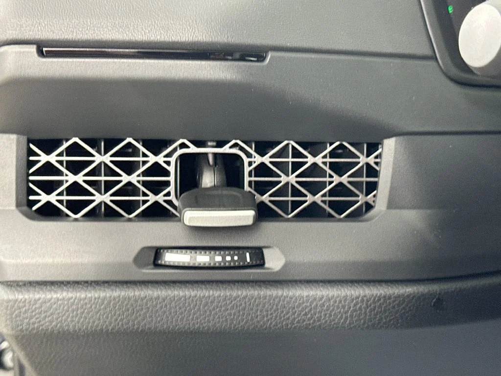New 2026 Meteorite Gray Metallic Honda SE image 15