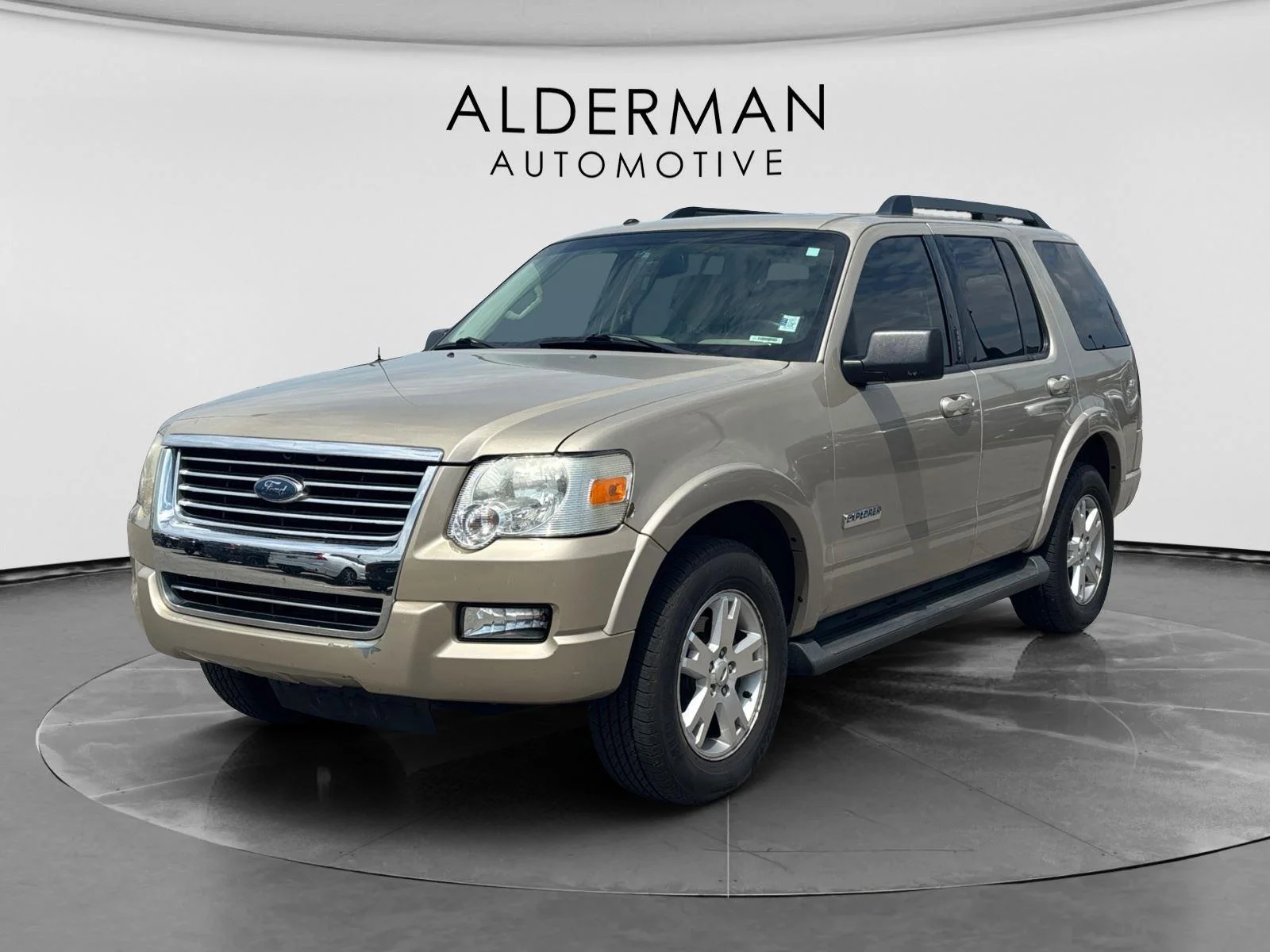 Used 2007  Ford XLT image 1