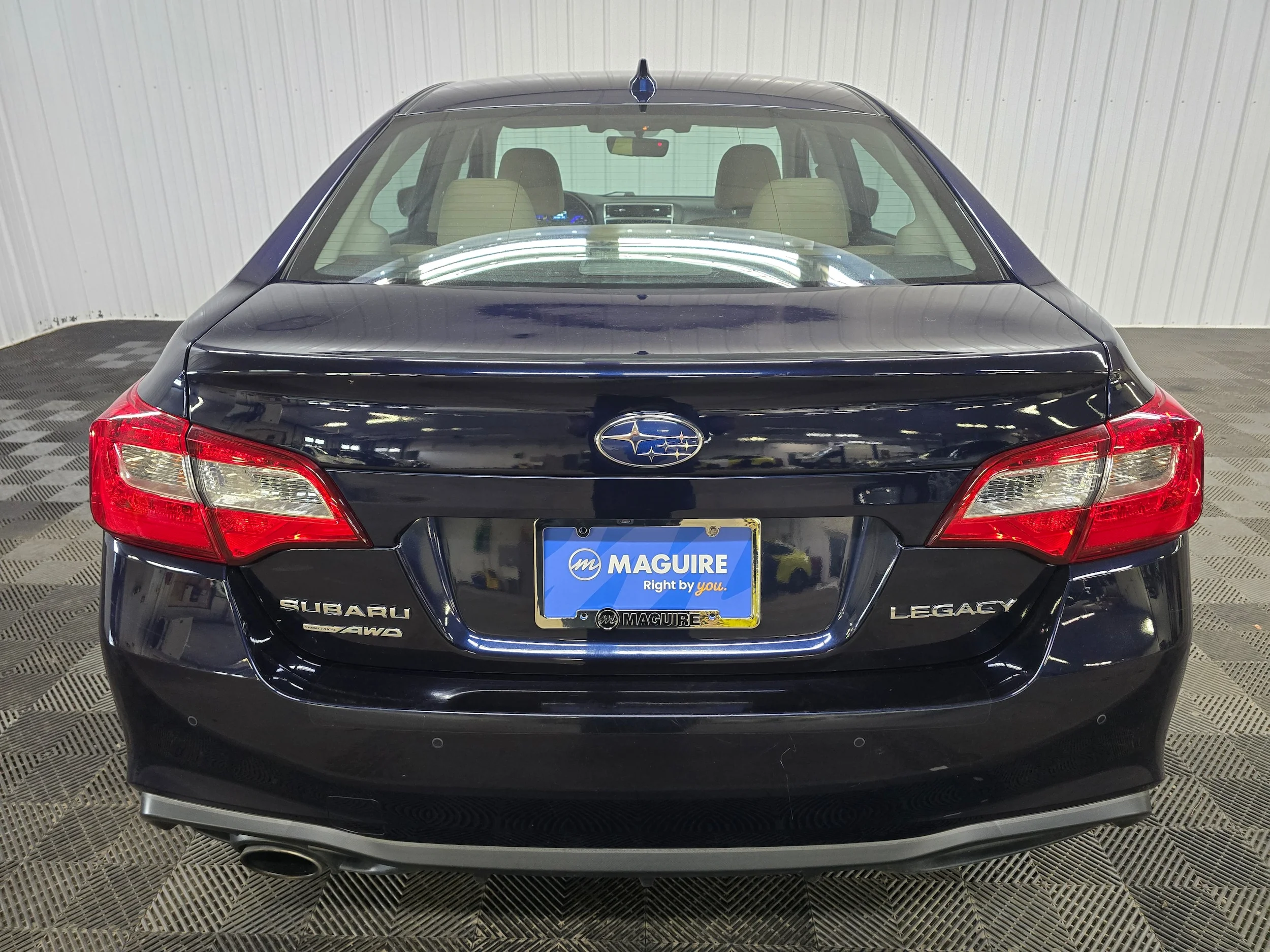 Used 2018 Dark Blue Pearl Subaru 2.5i Limited image 11