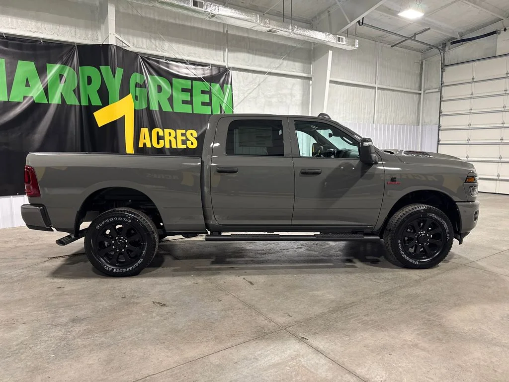 New 2026 Ceramic Gray Clear-Coat Exterior Paint RAM Black Express image 4
