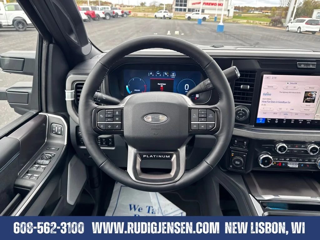 2026 Ford F-350 Super Duty Platinum - Photo 13