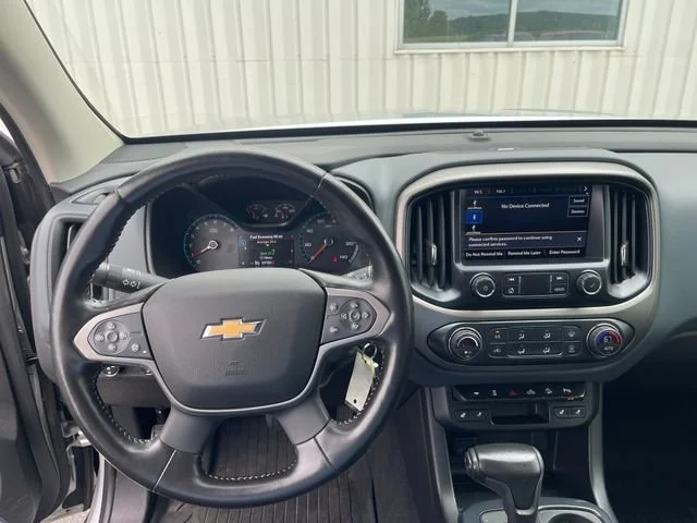 Used 2020 SILVER ICE METALLIC Chevrolet 4WD Z71 image 14