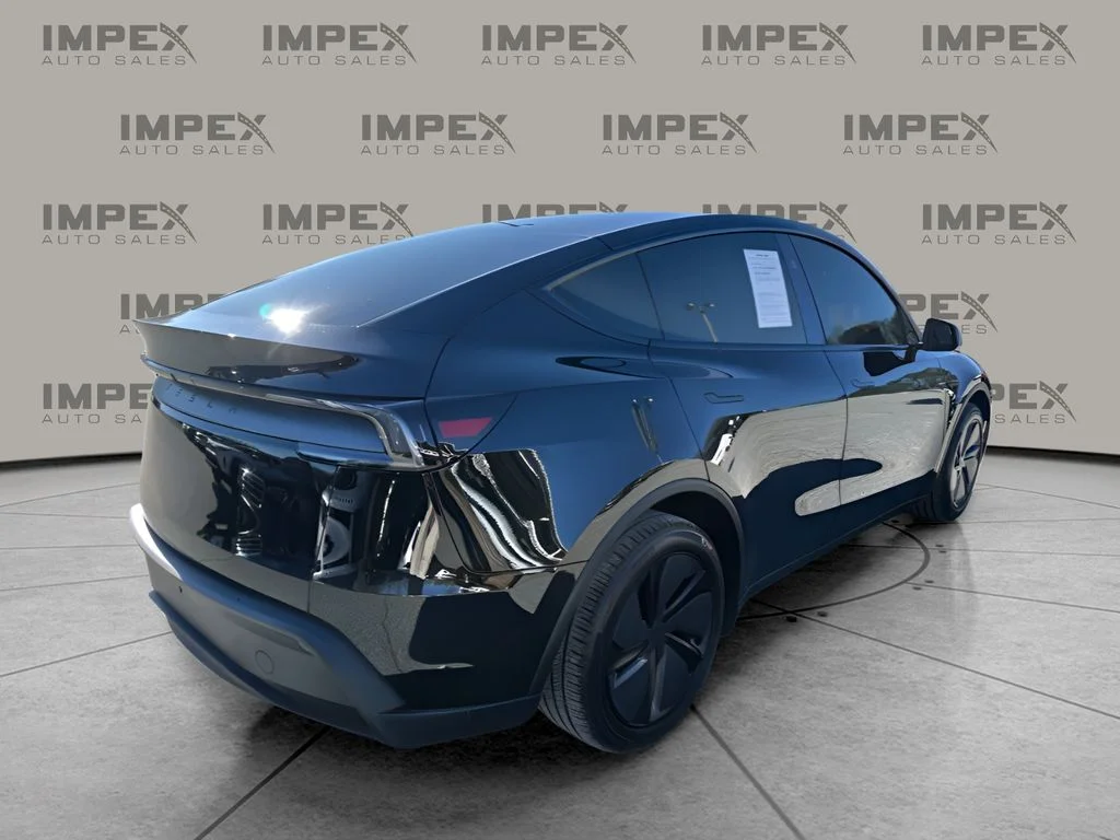 Used 2026  Tesla Long Range image 5