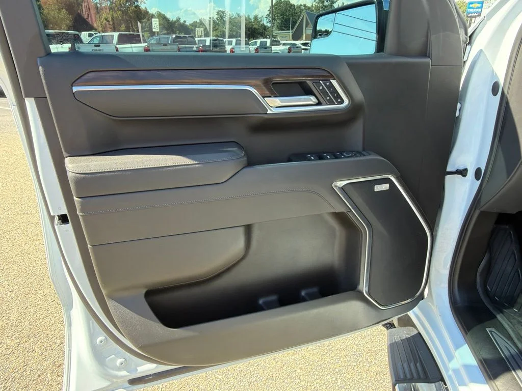 Used 2026 White GMC SLT image 11