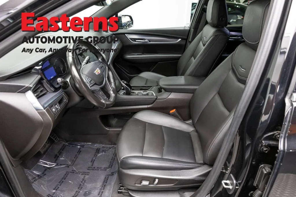 Used 2022 Black Cadillac Luxury image 26