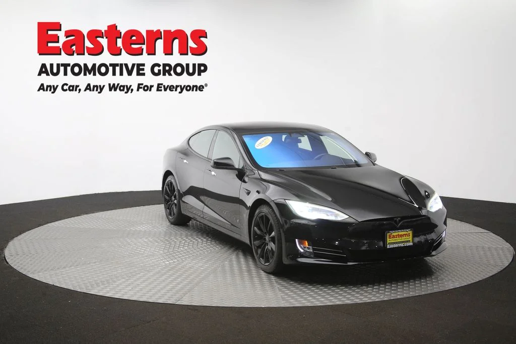Used 2019 Black Tesla 75D image 44