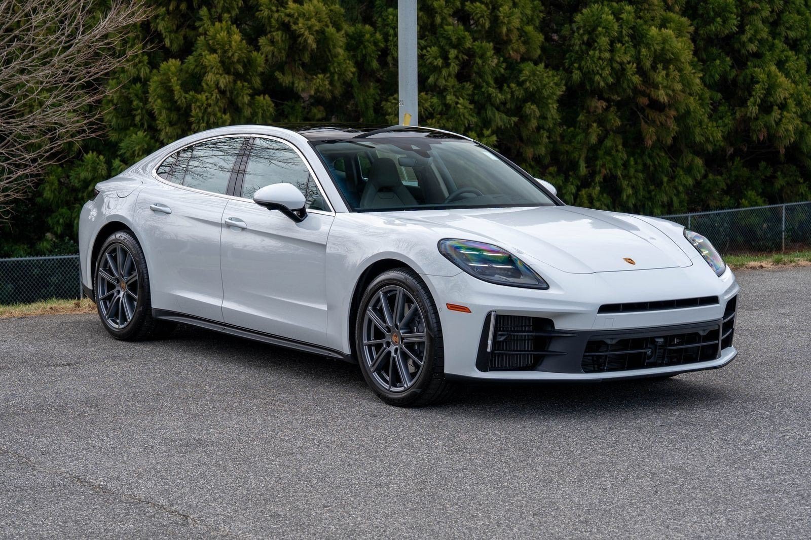 Used 2025 White Porsche  image 10