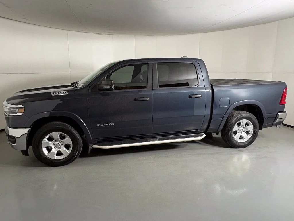 Used 2025 Blue Ram Big Horn/Lone Star image 5