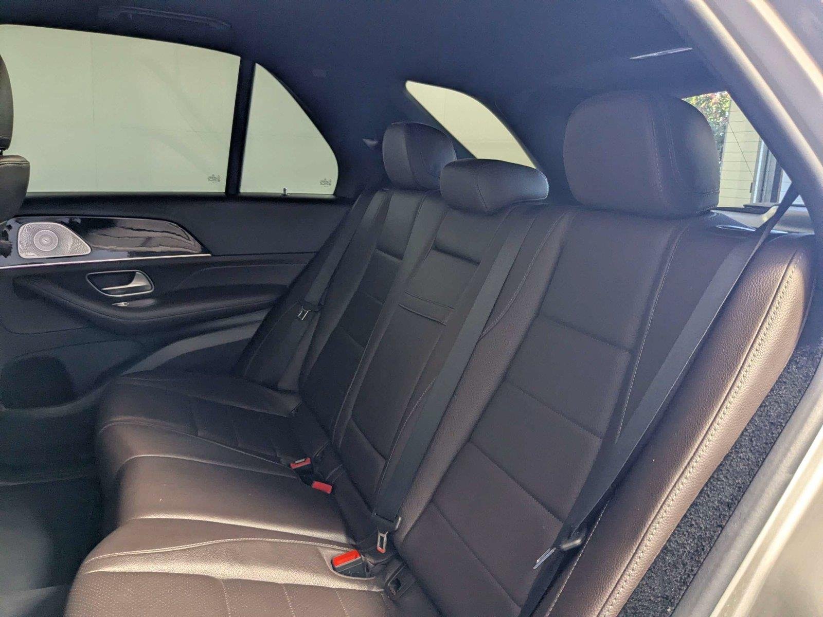 Used 2021 Black Mercedes-Benz GLE 350 image 36