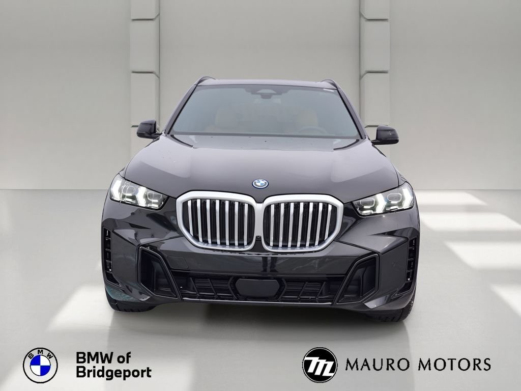 Used 2026 Black BMW xDrive50e image 8