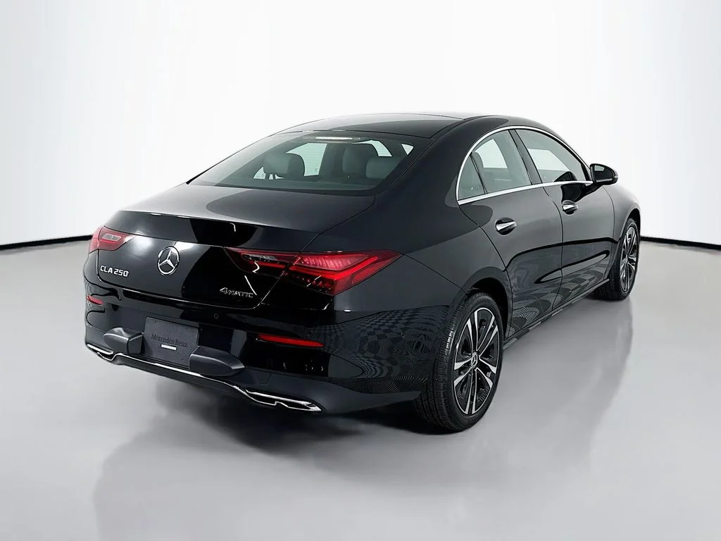 Used 2026  Mercedes-Benz CLA 250 image 9