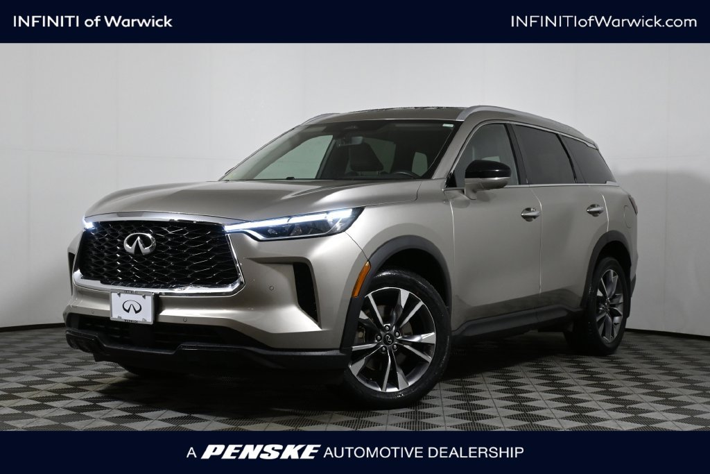 2023 INFINITI QX60 LUXE