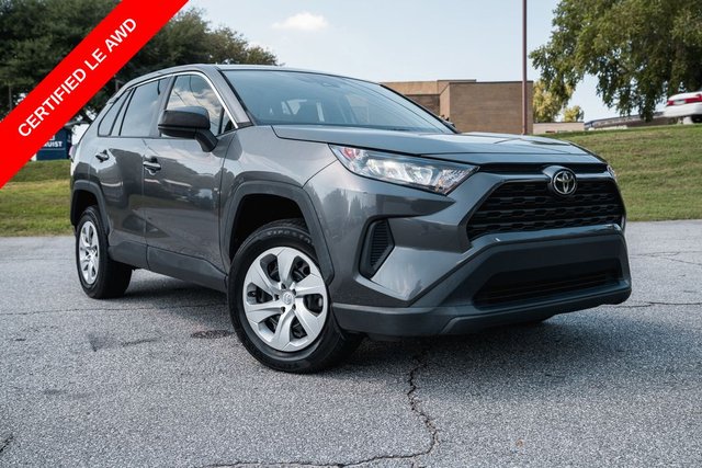 2022 Toyota RAV4 LE