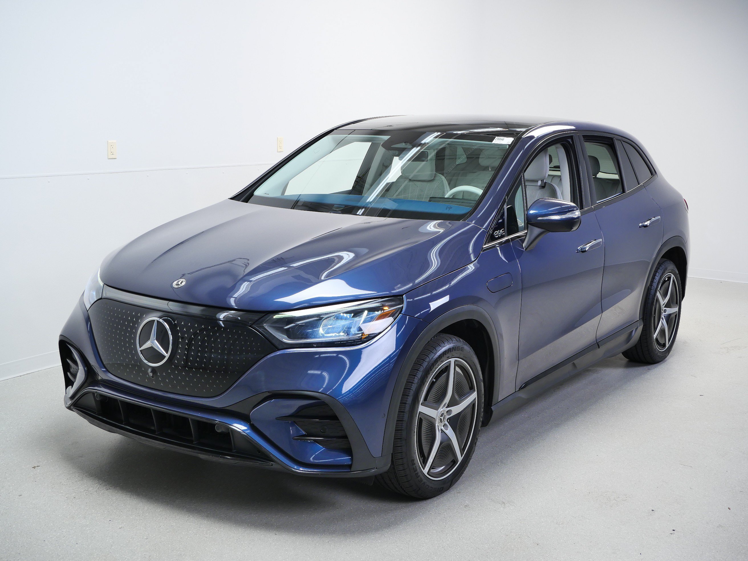 Certified Used 2023 Twilight Blue Metallic Mercedes-Benz EQE 500 image 13