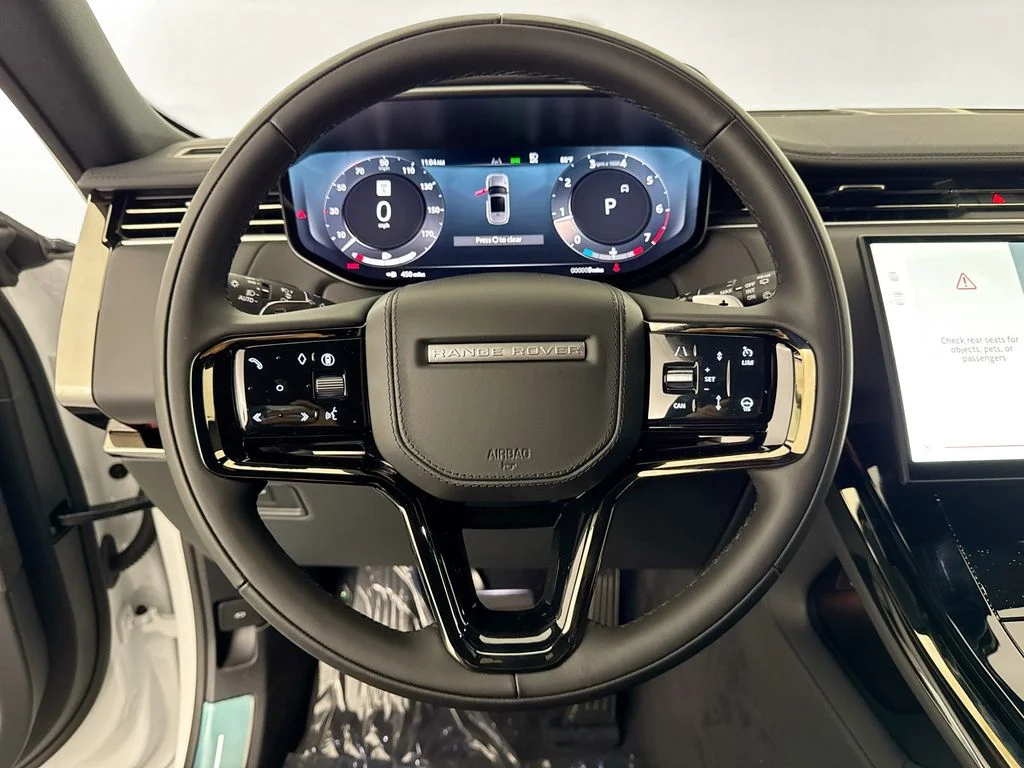 New 2026 Fuji White Land Rover Dynamic SE image 11