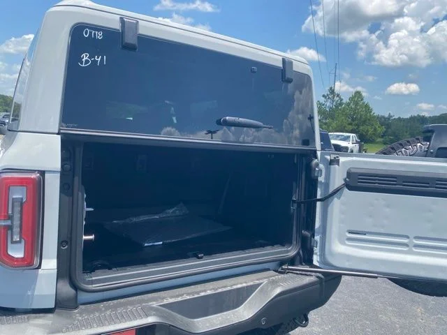 New 2026 Avalanche Gray Ford Badlands® image 34