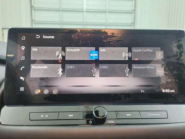 Used 2025 Gray Nissan SL image 29