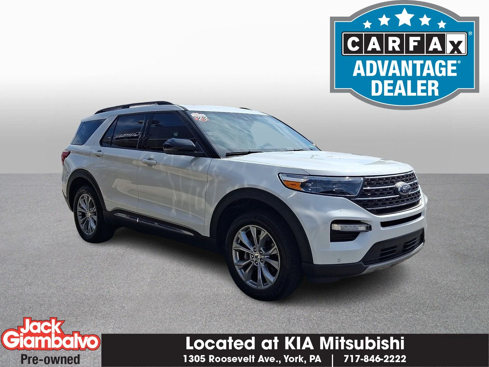 Used 2023 White Ford XLT image 1