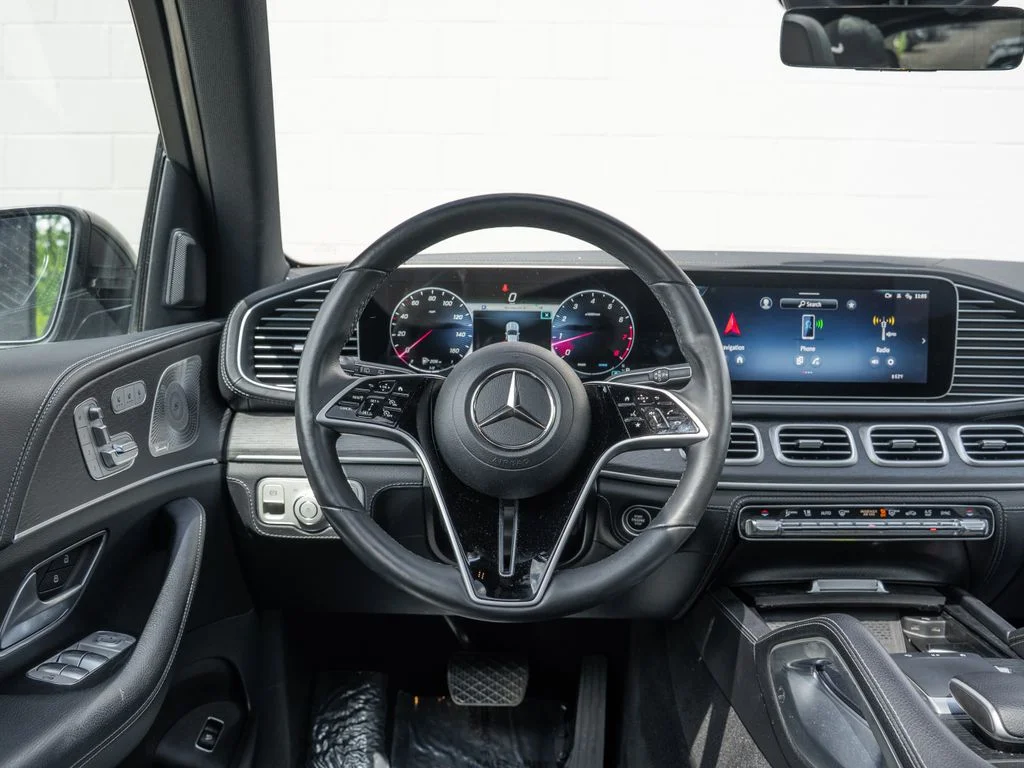 Used 2024 Silver Mercedes-Benz GLE 350 image 23