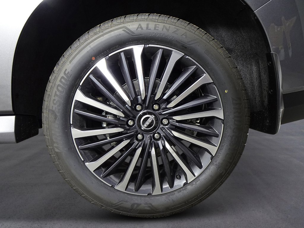 New 2026 Gun Metallic Nissan Platinum Reserve image 10