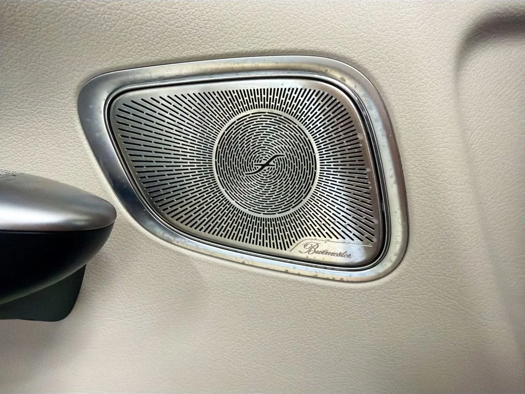 Used 2024 Silver Mercedes-Benz GLC 300 image 20