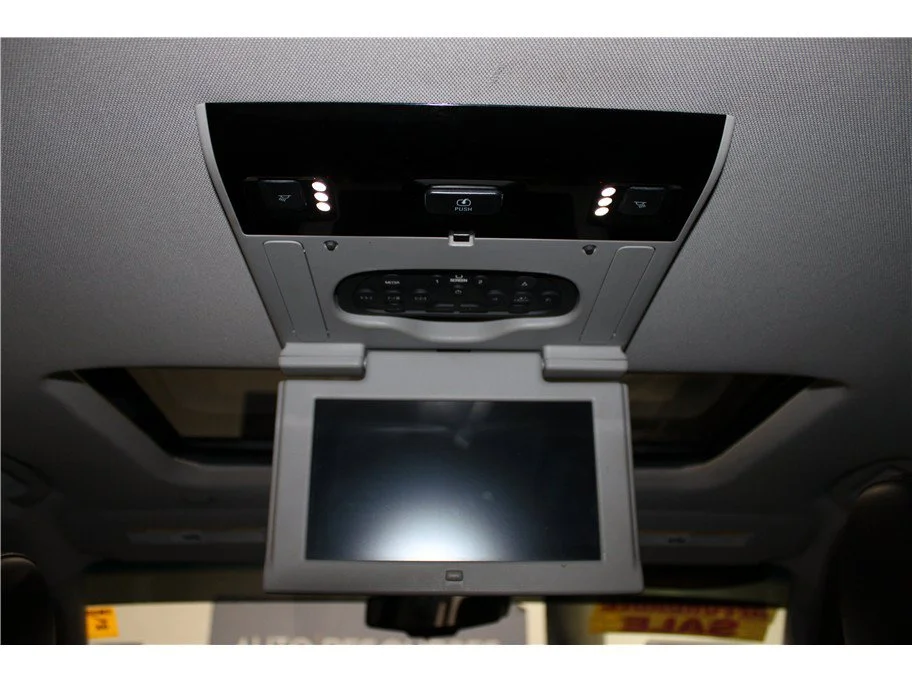 Used 2015 Onyx Black GMC SLT image 18